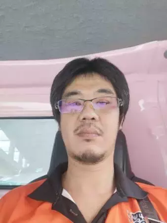 越堤族將代步工具運回國 新年拖車訂單 高達80%