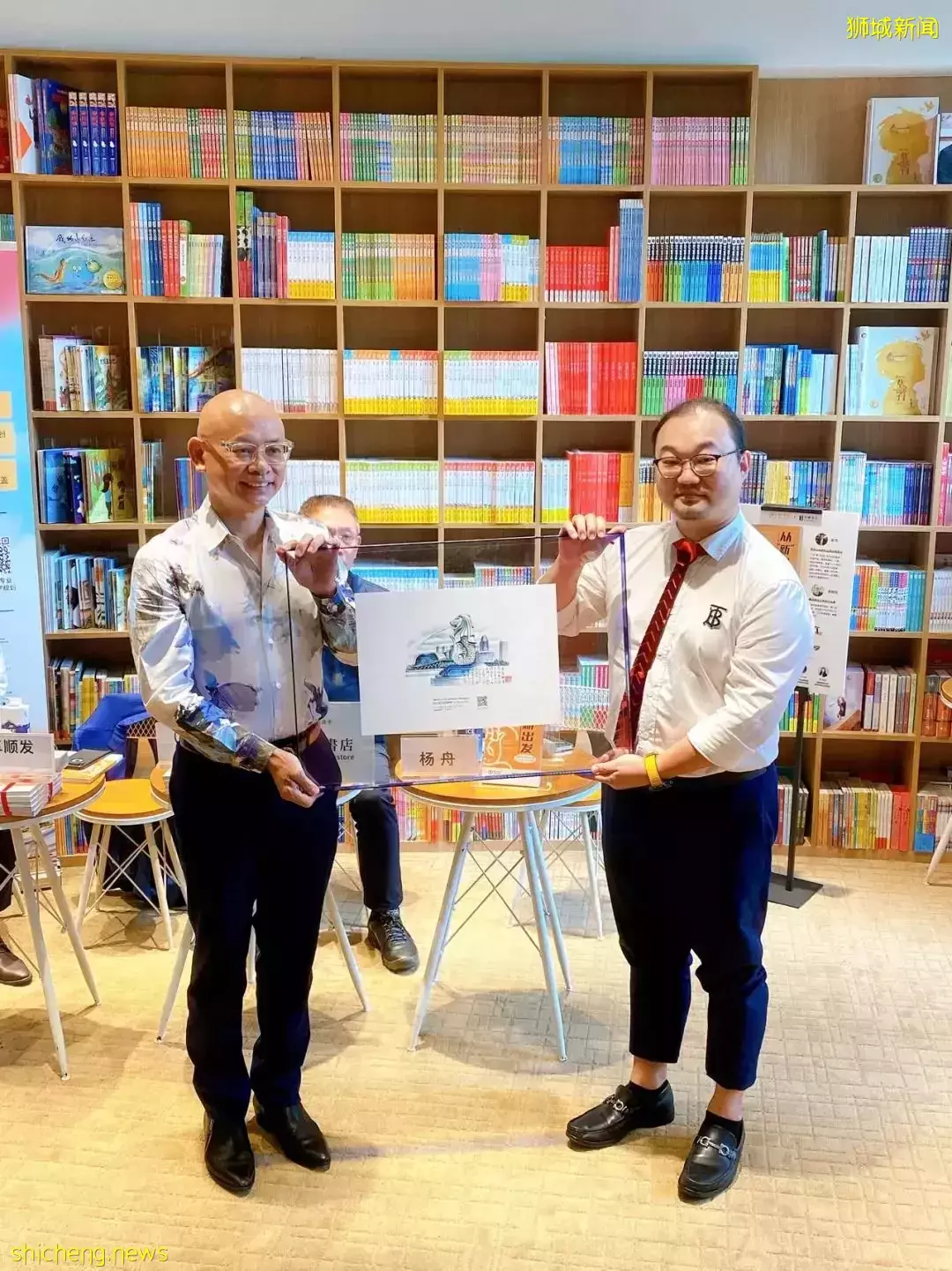 从“新”出发!新加坡首本记录留学生心路历程和行业经验的书籍正式发售