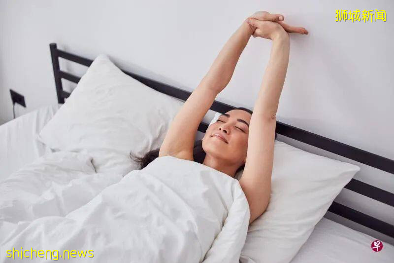 躺着伸懒腰能瘦小腹？中西医解答