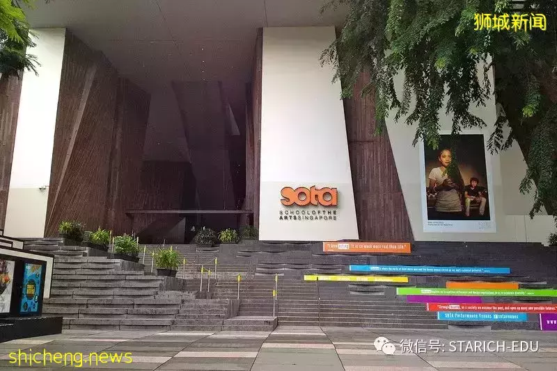 新加坡有152所“初中”,但是只有22所“高中”。剩下的学生都去哪了