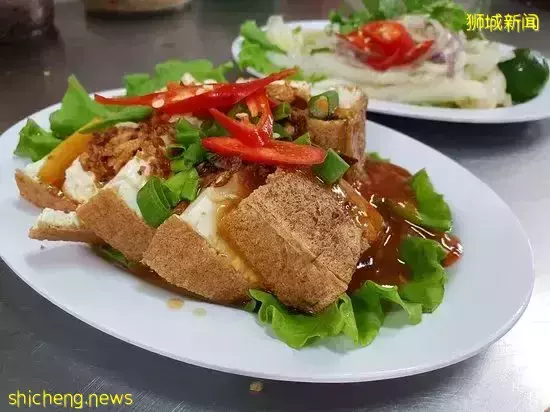 僅$3就能吃到五星級酒店的味道！新加坡這家米其林推薦雞飯，你打卡了嗎