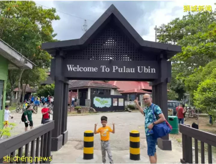 曼谷機場被新加坡人擠爆！小長假期間，新加坡到處都是人從衆