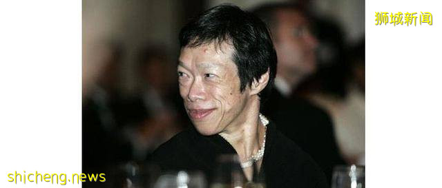 李玮玲: 强悍到手撕总理哥哥, 目睹父亲逝后椅子被移走, 却崩溃到哭