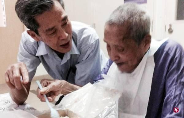 香蕉钱一夜变废纸 小贩不堪打击住板桥70年