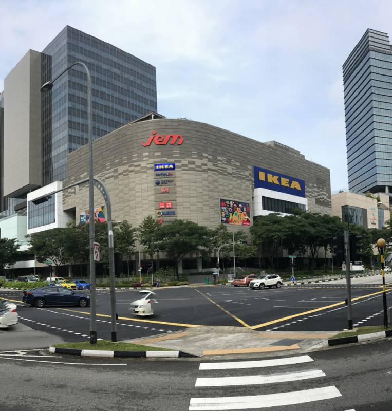 實拍！新加坡宜家餐廳排隊幾十米，人擠人，他們都爲這個而來