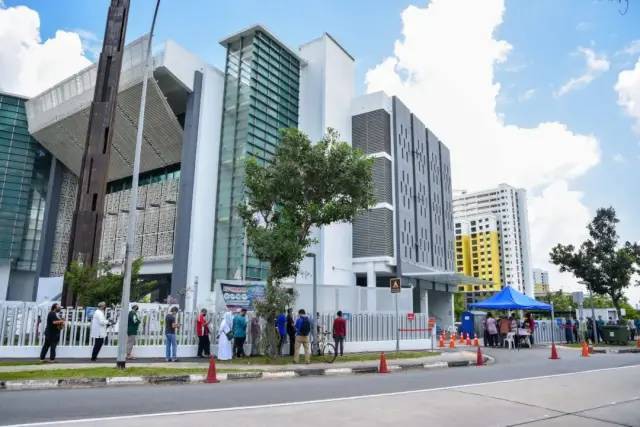 16岁中学生策划袭击两个回教堂，新加坡迄今最年轻的恐怖分子