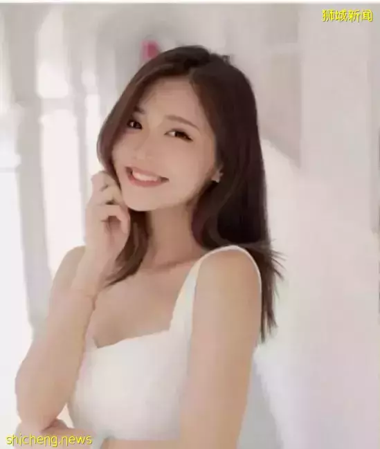 中国小姐姐新加坡爆红,性感美照交易破3000万只是开始