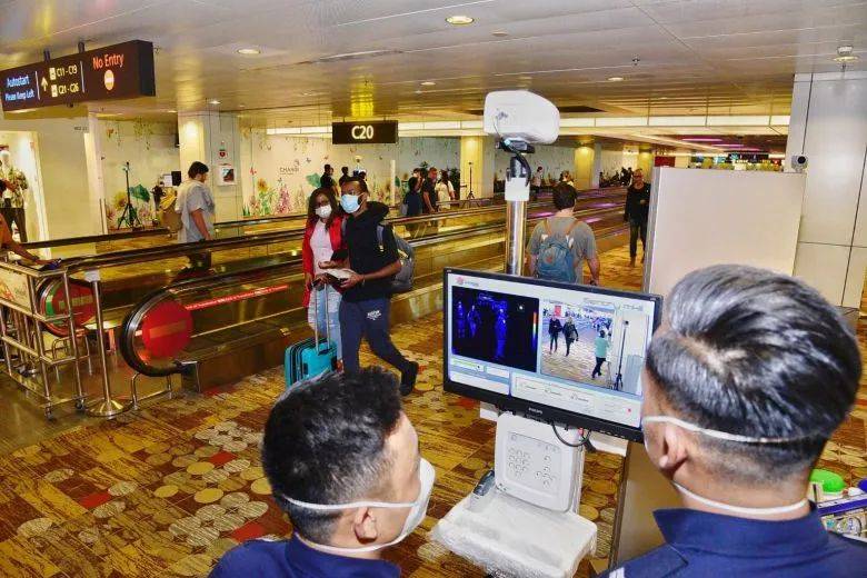 新加坡機場ICA每天都在做什麽