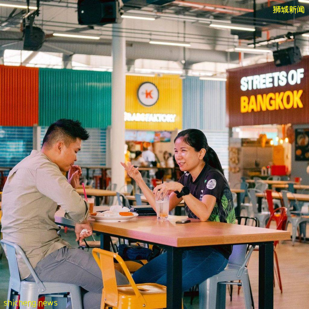 全新Timber+ Eastside,设有21家美食摊位、儿童游乐场以及读书角