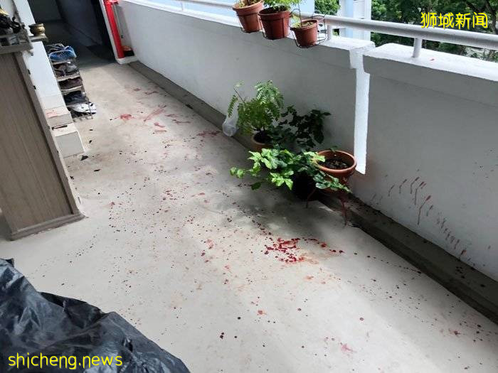 莽汉与妻口角 一拳打破玻璃窗