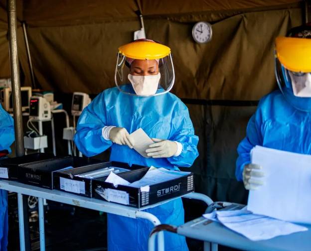 南非出現新變種病毒，傳播力更強！新加坡緊急限制從南非入境