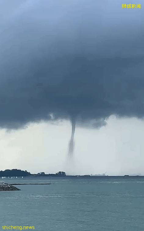 壮观!东海岸公园上演龙吸水