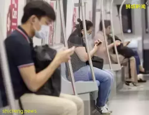 新加坡男子自我隔离七天后检测呈阳性?阳性乘坐地铁出行遭吐槽