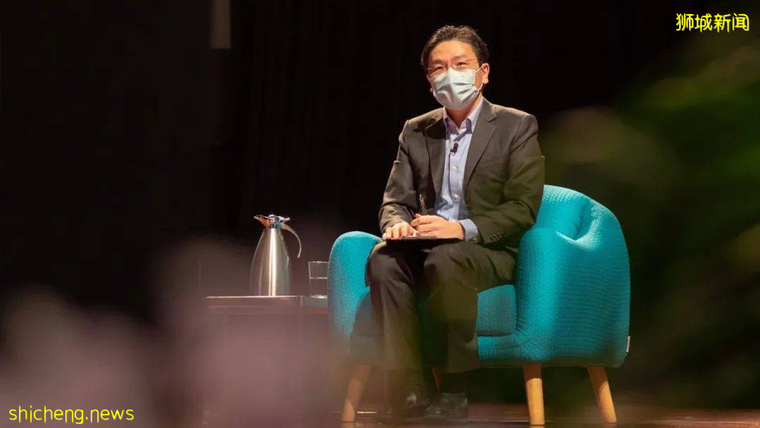 新加坡财政部长现身 NTU,鼓励学生积极应对新冠挑战