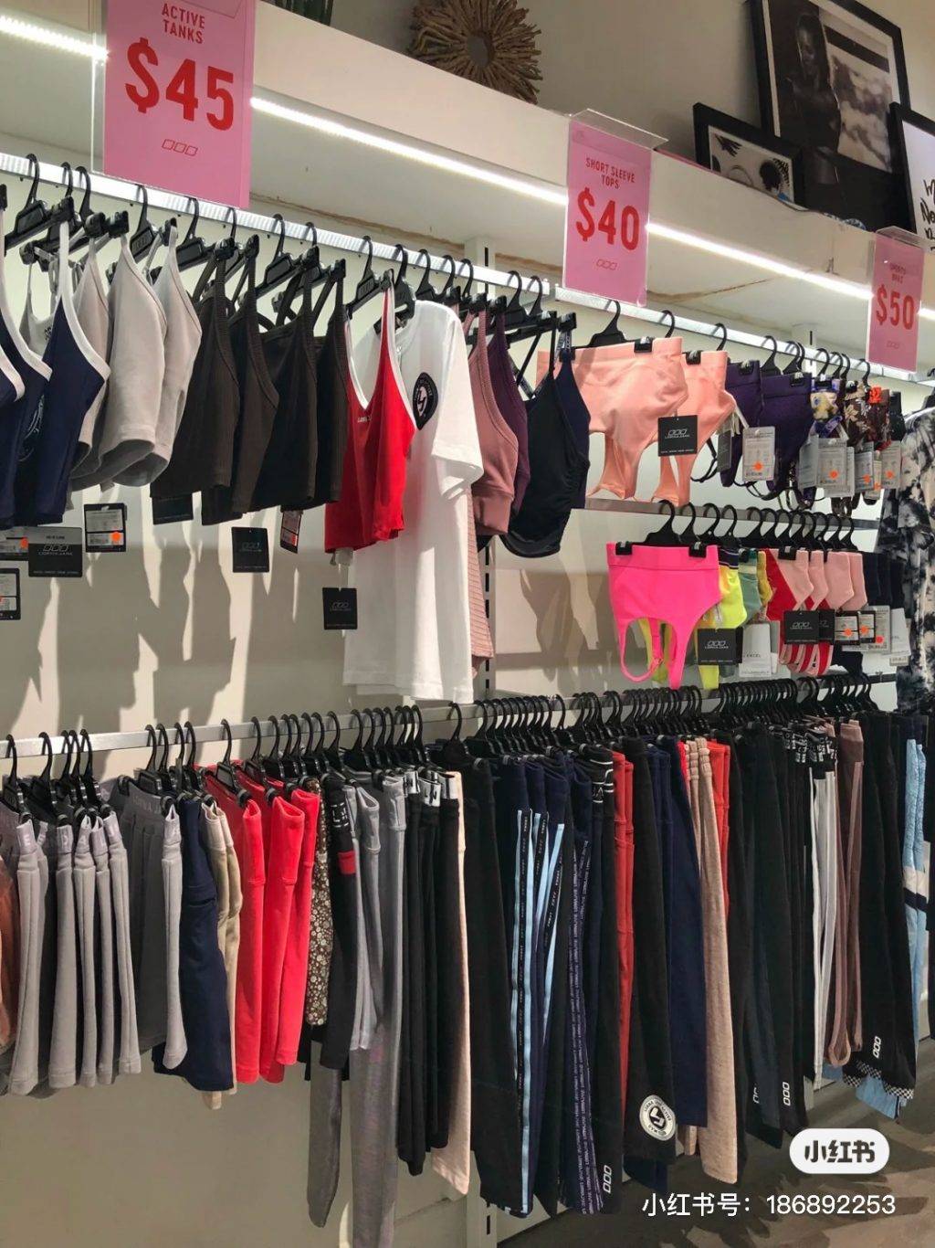 運動也要美美哒！好穿不貴的澳洲小衆運動品牌Lorna Jane按頭安利～設計超棒還特別好穿，姐妹們沖呀