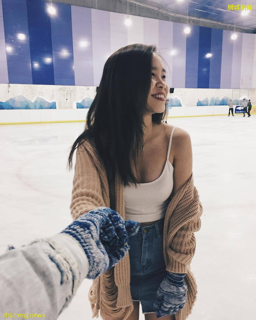 Ice World大型室内溜冰场⛸️ 炎热夏天里的小清凉！一小时只要S$7.50❄️ 