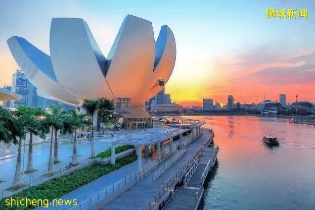 這個假期營太贊了，僅$99！足不出戶，遊覽本地各大博物館，還能提升娃的畫畫能力