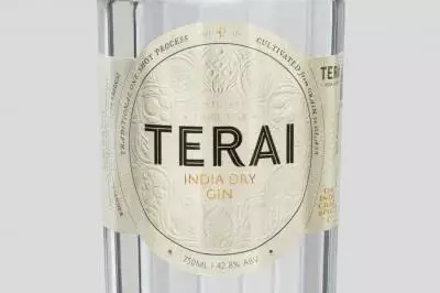 新加坡企业家每年酿制不同口味的“女儿红”,为女儿酿嫁酒创业