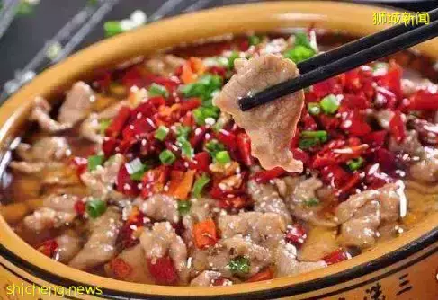 没任何曝光,已被新加坡妹纸挤爆的音乐餐厅,我愿意在这待到凌晨三点