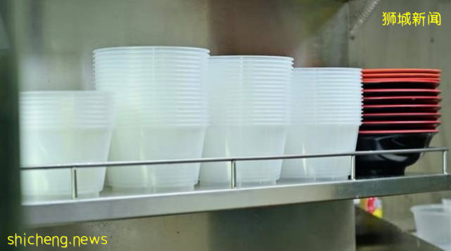 不起眼的小小外卖盒,每月竟多花了你这么多钱