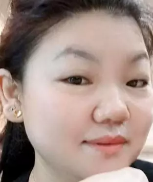 武吉士砍人案女受害者首发声：遭遇袭击时，我只想到了两个孩子