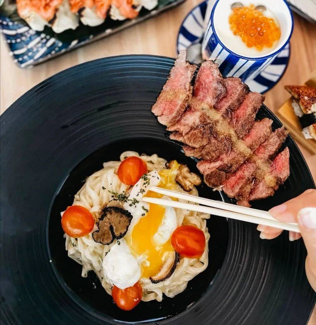 4月新店 米其林星級漢堡、粉紅摩納哥風Cafe、小衆精致法餐，吃起來