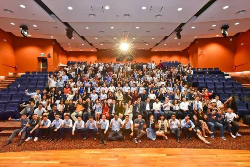 读MBA超级累，但追寻梦想的第一步，需要自己迈出去