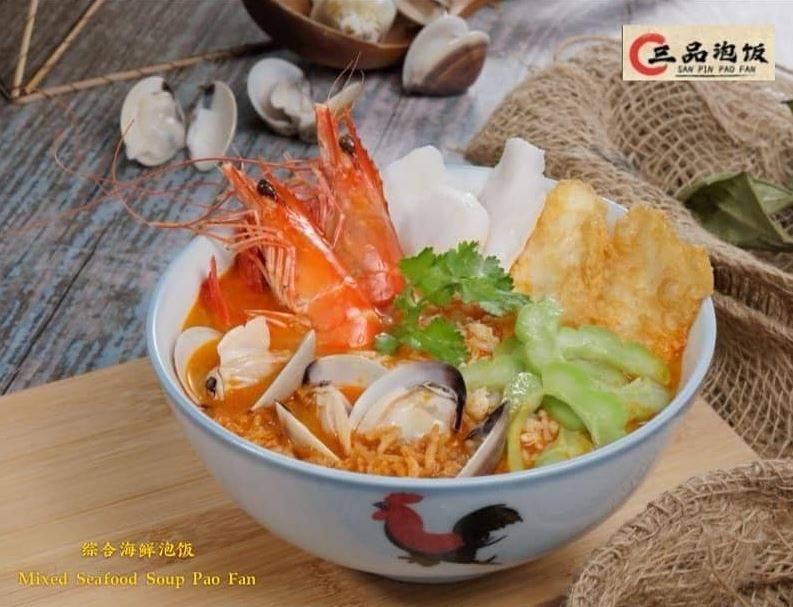 珍宝前主厨的带领下,现在可以在Kallang吃到三品海鲜汤泡饭