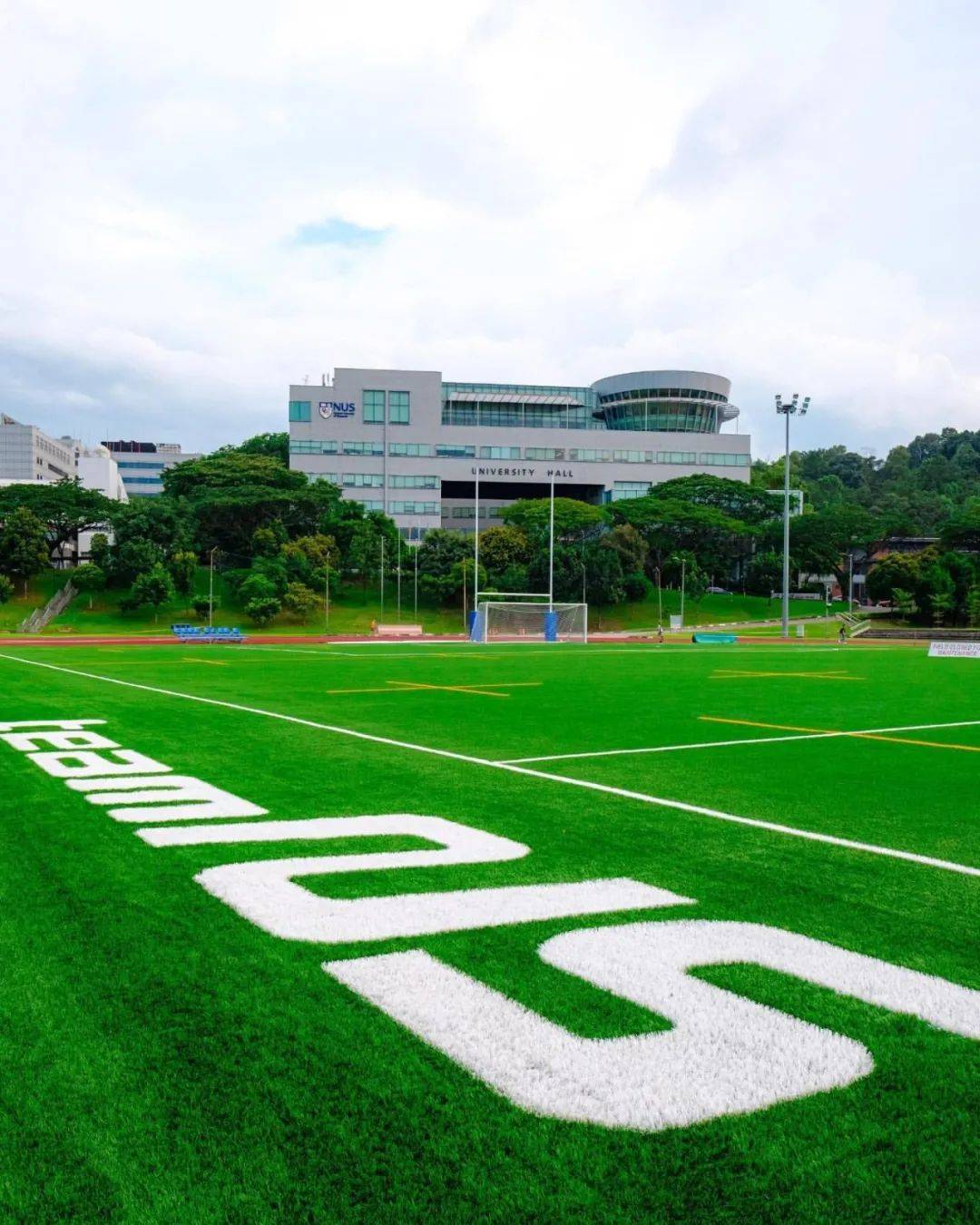 人間四月,來感受新加坡國立大學的春天