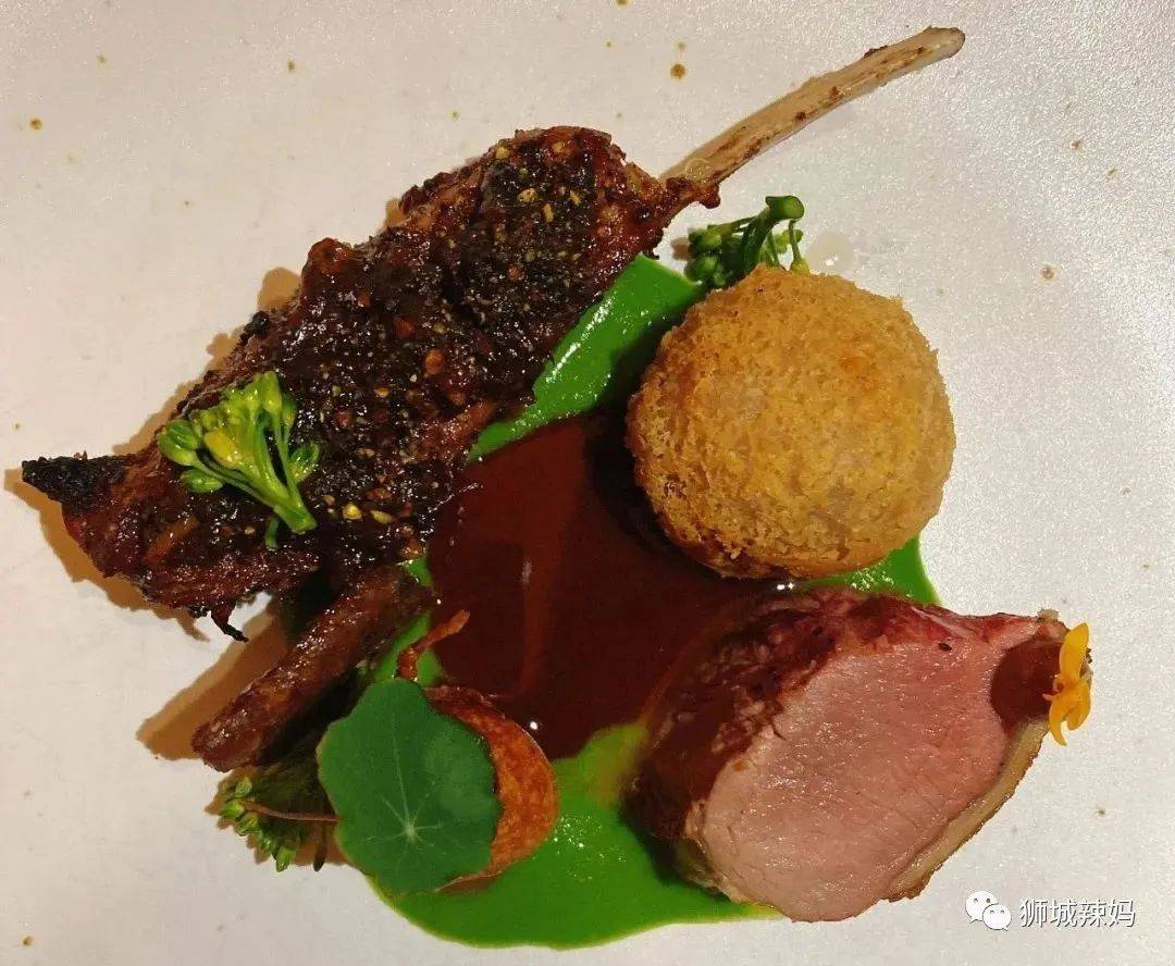 親自打卡!我在烏節路挖到一家超有feel的米其林餐廳