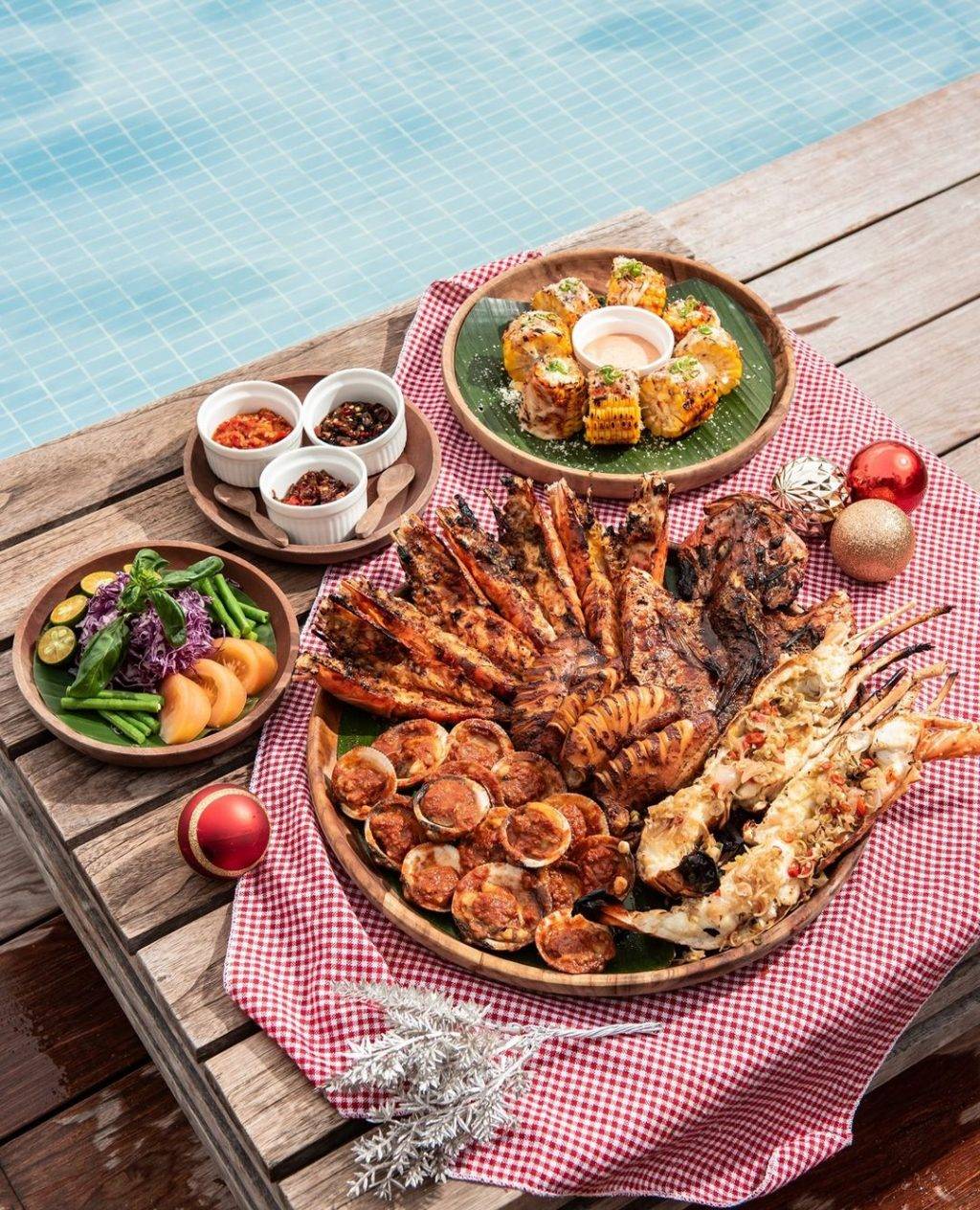 聖淘沙Rumours Beach Club🏖撲進泳池遨遊，享受陽光沙灘☀想要假裝Bali度假就來這