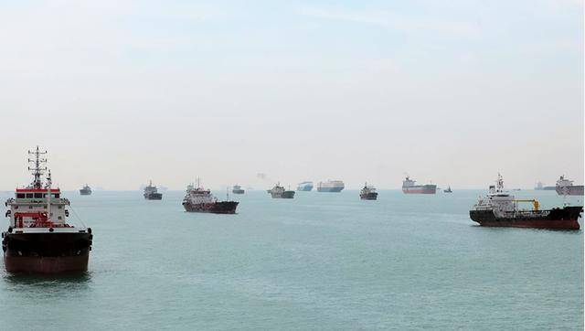 新加坡启动第二阶段船员换班,正为500艘船换员