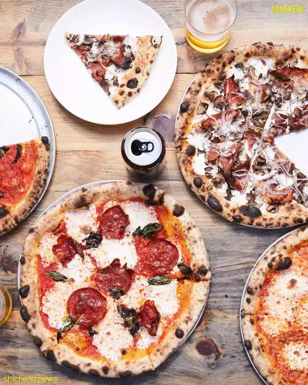 纽约最佳披萨“Roberta's”来了!主打木炭炉火披萨,不接受提早订位,要吃只能去现场等🍕