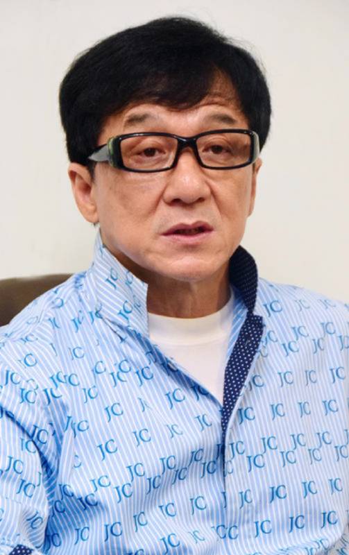 “8年了,我還拿不到一張新加坡綠卡……”