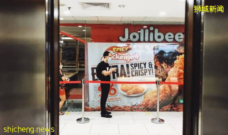 新冠疫情中，外賣騎手眼中的“折疊新加坡”!