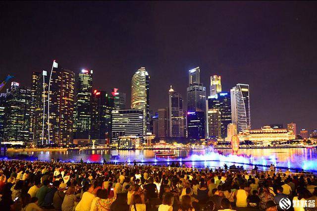 三大灯光秀之一的金沙酒店水舞秀，第一次来新加坡，一定不能错过