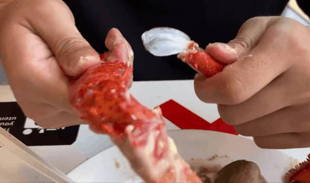 宜家新品太好吃了,咸蛋黄鸡翅、芝士龙虾超级火