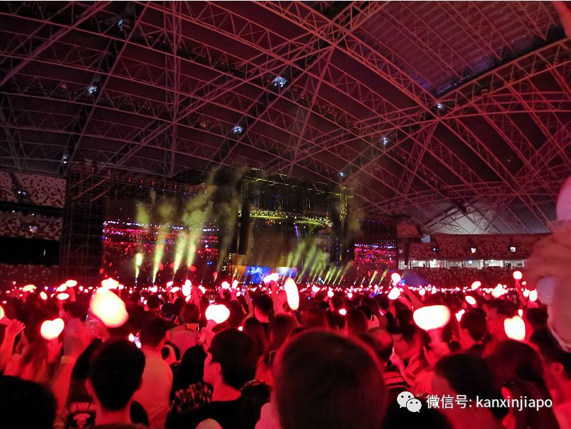 周杰伦喊话请粉丝吃饭，新加坡全岛开启偶遇模式！