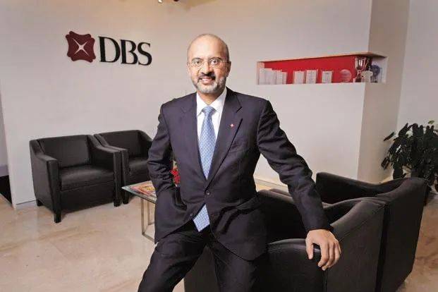 新加坡，被“溺愛”的本地人