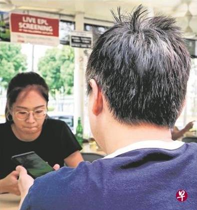 家长心疼4岁儿遭同学群殴 怒指老师视若无睹