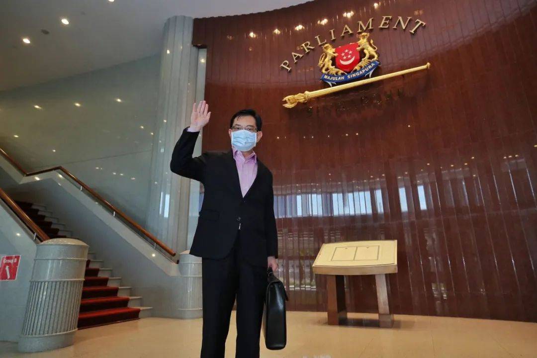 新加坡公开承认:错误发放3亿7000万元雇佣补贴,9成能追回