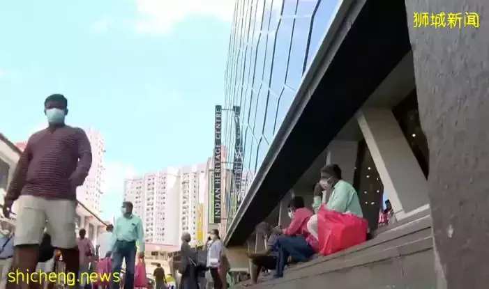 牛车水和小印度呈现繁荣景象,客工群体回归!新加坡暂不收紧防疫措施