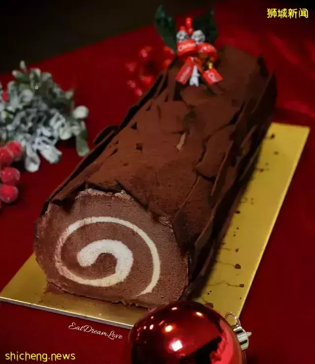 盘点新加坡8大高颜值树桐蛋糕!好看好吃好拍、今年圣诞聚餐就订这些🍰