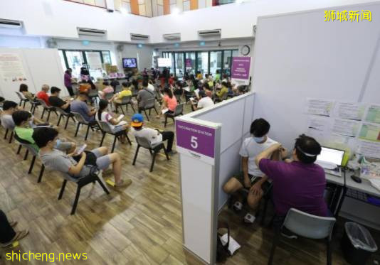 新加坡放寬防疫措施,近四成人口已完成疫苗接種