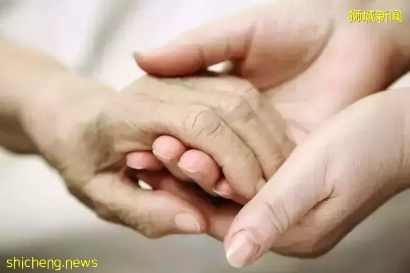 新加坡老人打完第4針疫苗，一個月後去世！衛生部初步調查結果出爐