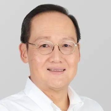 新加坡新一屆國會，半數議員竟然都畢業于新加坡國立大學