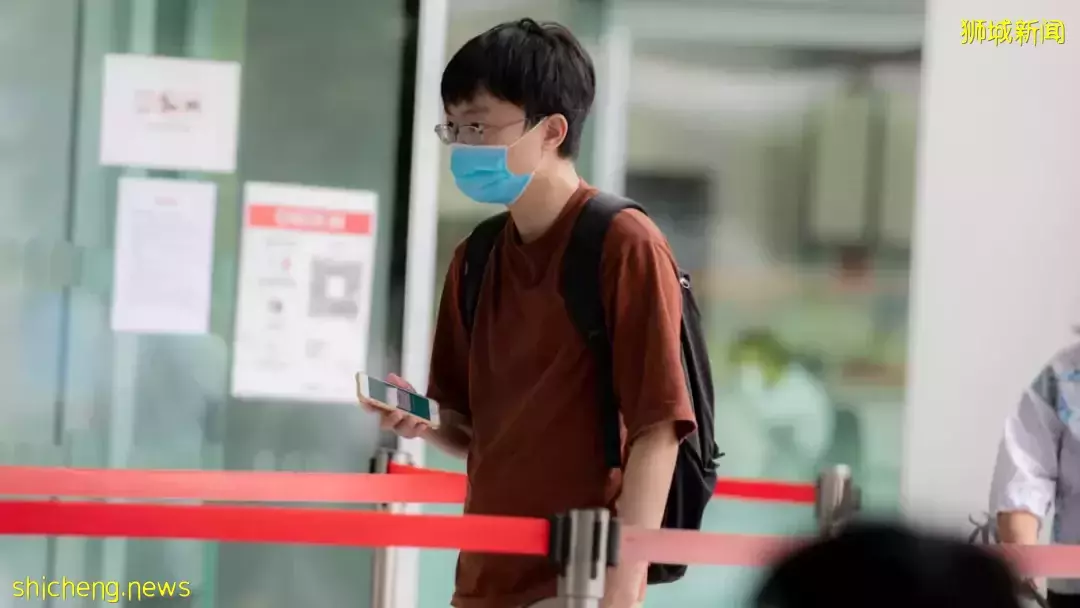 成龙也发声！你想像不到，新加坡对女人有多好