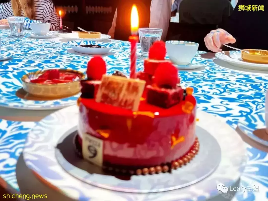 沉浸式体验新加坡AR餐厅,我挖掘了这么多彩蛋