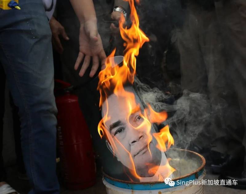 新加坡在抗疫，泰國也在“抗議”，這位鄰居是怎麽了