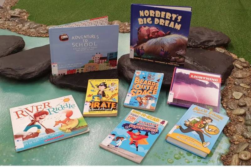 新冠疫情期間,兒童訂閱盒與學習包在新加坡家長中風靡一時:“簡直是救命稻草!”